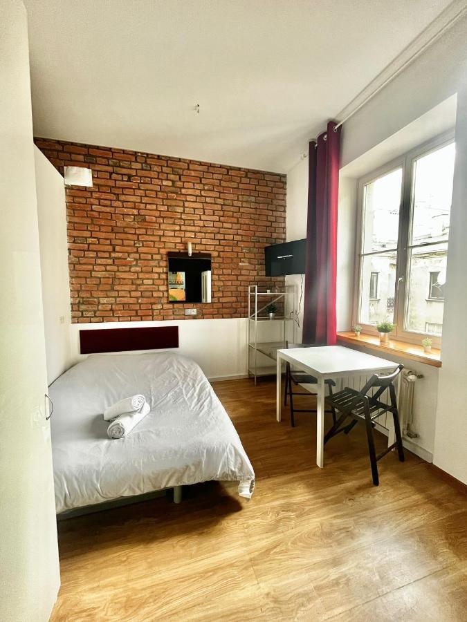 Bezagenta Rooms Centrum Warschau Buitenkant foto